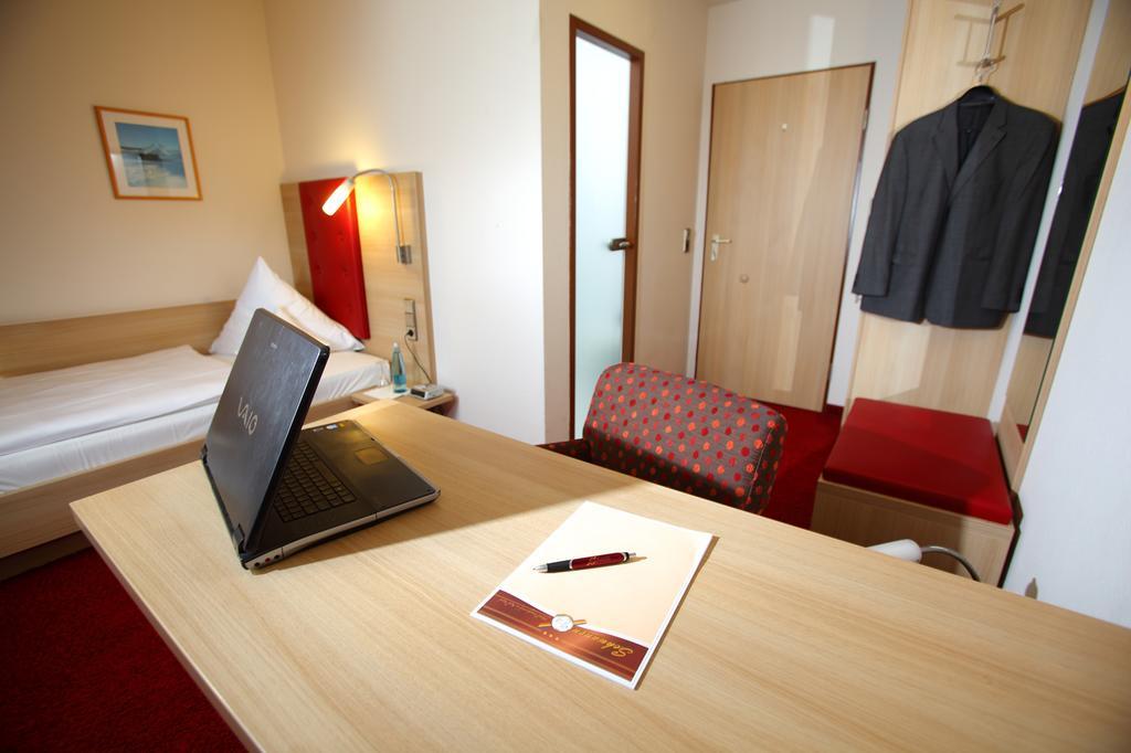 Hotel Schwanen Kehl Szoba fotó